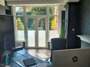 007_lettrage_sables_vitrine_enseigne_grafdesign_tournai_mouscron