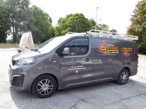 008_lettrage_vehicule_vitrine_enseigne_grafdesign_tournai