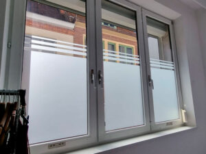 012_lettrage_sables_vitrine_enseigne_grafdesign_tournai_mouscron