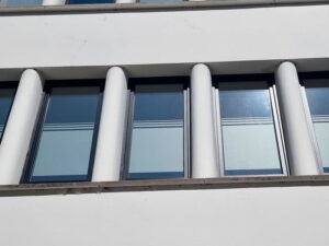 015_lettrage_sables_vitrine_enseigne_grafdesign_tournai_mouscron