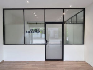 022_lettrage_sables_vitrine_enseigne_grafdesign_tournai_mouscron