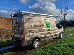 027_lettrage_vehicule_vitrine_enseigne_grafdesign_tournai