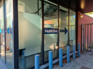 028_lettrage_sables_vitrine_enseigne_grafdesign_tournai_mouscron