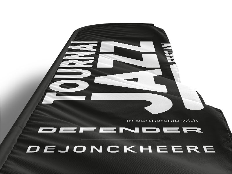 14_Beachflag_Rollup_publicitaire_mesh_Grafdesign_Tournai_Peruwelz_Mouscron_Frasnes_Rumes