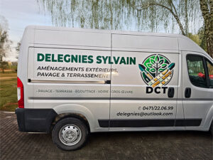 037_lettrage_vehicule_vitrine_enseigne_grafdesign_tournai