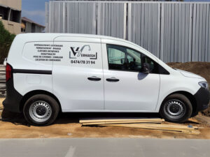 042_lettrage_vehicule_vitrine_enseigne_grafdesign_tournai