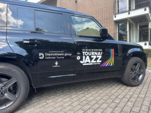 044_lettrage_vehicule_vitrine_enseigne_grafdesign_tournai